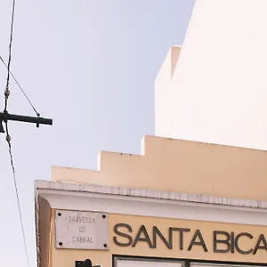 Santa Bica Eat Drink & Sleep Bed & Breakfast