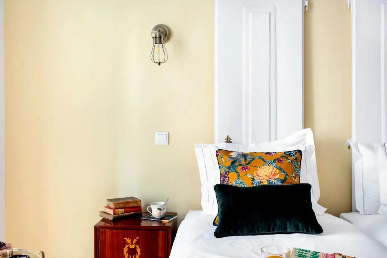 Lel Madalena Guesthouse 리스본 게스트하우스